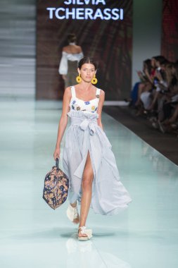 Silvia Tcherassi Fashion ekmek 2017