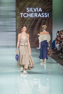 Silvia Tcherassi Fashion Show Resort 2017