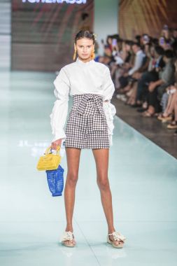 Silvia Tcherassi Fashion Show Resort 2017