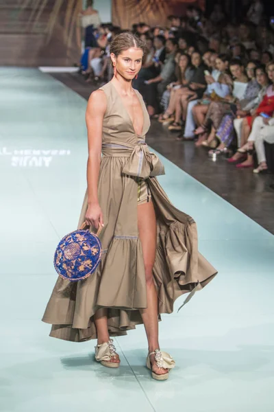 Silvia Tcherassi Fashion Show Resort 2017