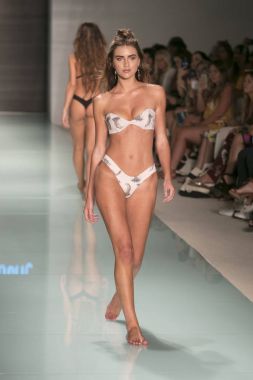 Montce defilede 2017 Funkshion