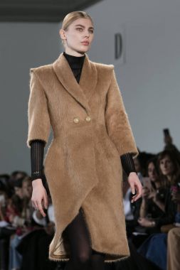 Denibi Barselona sonbahar kış 2017 Fashion Show