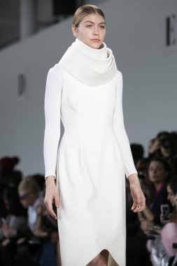 Denibi Barselona defile sonbahar kış 2017