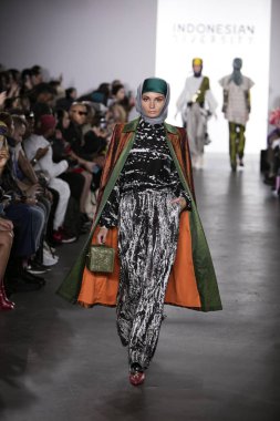 Endonezya Çeşitlilik Nyfw 2017 - Dian Pelangi