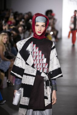 Endonezya Çeşitlilik Nyfw 2017 - Dian Pelangi