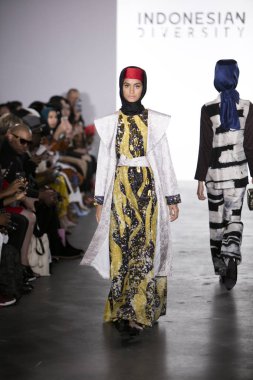 Endonezya Çeşitlilik Nyfw 2017 - Dian Pelangi