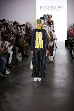 Endonezya Çeşitlilik Nyfw 2017 - Dian Pelangi