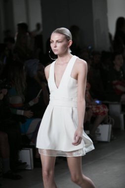 Hakan Akkaya moda gösterisi ilkbahar yaz 2018