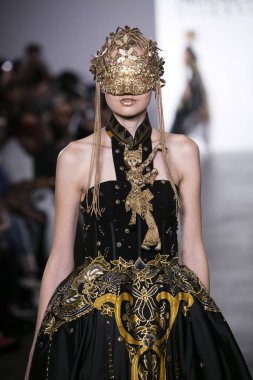 Catherine Njoo defilede Endonezya çeşitlilik 2017