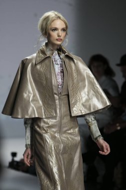 Malan Breton moda gösterisi Ss18