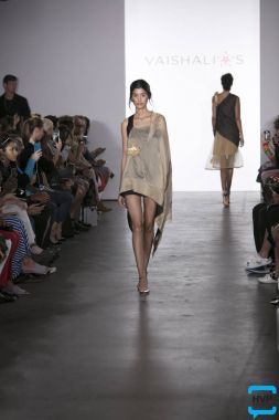 Mehmet'ın moda gösterisi ilkbahar yaz 0218