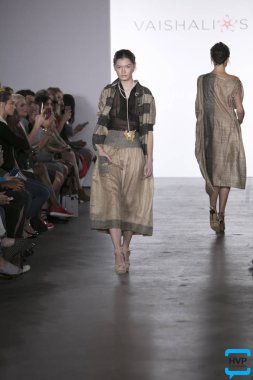 Mehmet'ın moda gösterisi ilkbahar yaz 0218