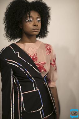Kar Xue Gao sunu sırasında New York moda hafta Ss18
