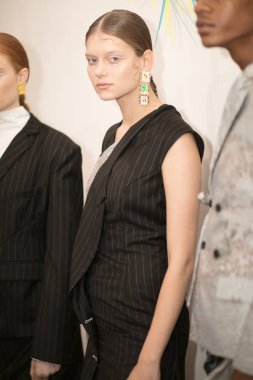 Kar Xue Gao sunu sırasında New York moda hafta Ss18