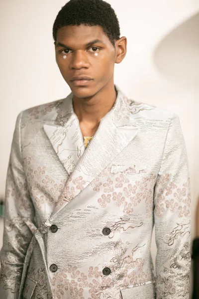 Kar Xue Gao sunu sırasında New York moda hafta Ss18