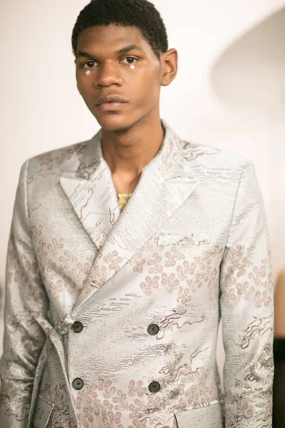 Kar Xue Gao sunu sırasında New York moda hafta Ss18