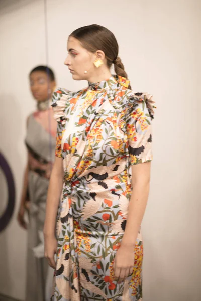 Kar Xue Gao sunu sırasında New York moda hafta Ss18