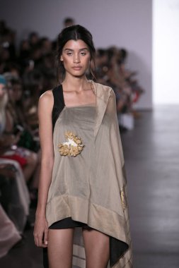 Mehmet'ın moda gösterisi Nyfw ilk sahne Ss18