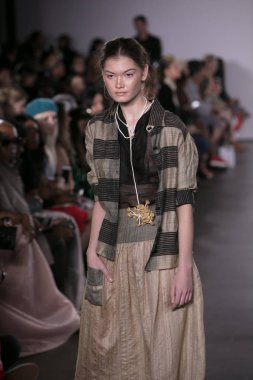 Mehmet'ın moda gösterisi Nyfw ilk sahne Ss18