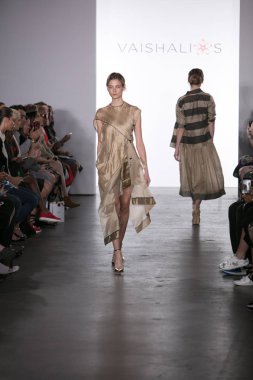 Mehmet'ın moda gösterisi Nyfw ilk sahne Ss18