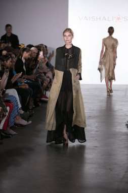 Mehmet'ın moda gösterisi Nyfw ilk sahne Ss18