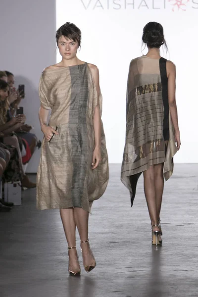 Mehmet'ın moda gösterisi ilkbahar yaz 2018