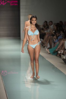 Courtney Allegra Fashion Show Funkshion 2017