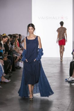 Vaishari'nın defile Nyfw ilk sahne Ss18