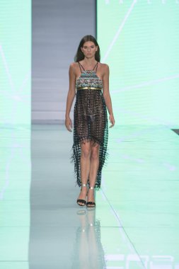 Custo Bracelona moda gösterisi sırasında Miami moda hafta 2017