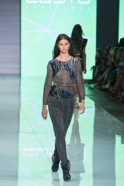 Custo Bracelona moda gösterisi sırasında Miami moda hafta 2017