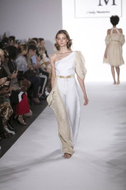Cindy Monteiro moda gösterisi ilkbahar yaz 2018