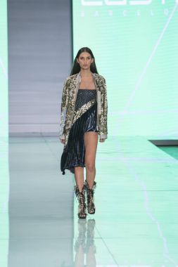 Custo Barcelona defile Miami moda haftasında 2017