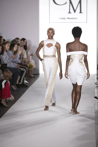 Cindy Monteiro Fashion Show SS18 New York Fashion Week — Stock Photo, Image