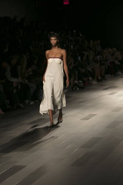 Francesca Liberatore bahar yaz 2018 Fashion Show