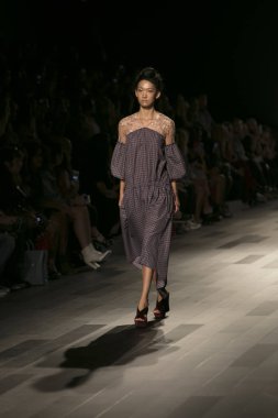 Francesca Liberatore bahar yaz 2018 Fashion Show