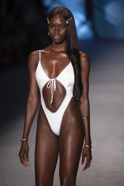 Model Walks Runway Monica Hansen Swimwear Summer Collection 2020 Fashion — Stockfoto