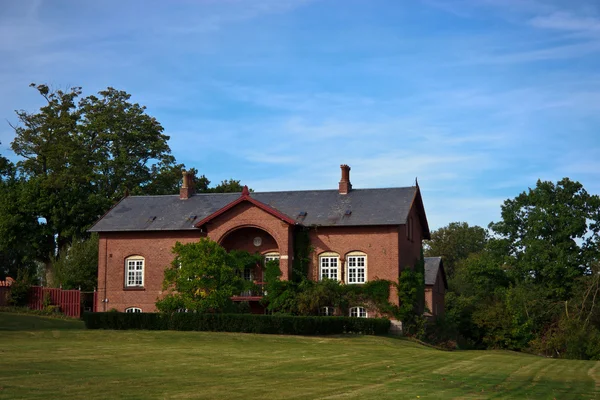 Gisselfeld park palace és kolostor — Stock Fotó