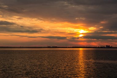 beabutiful gün batımı ower deniz