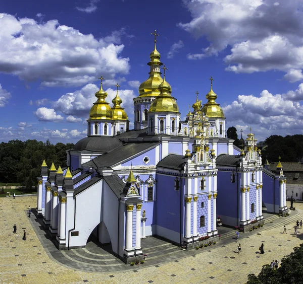 Catedral de San Miguel de Cúpula Dorada en Kiev — Foto de Stock