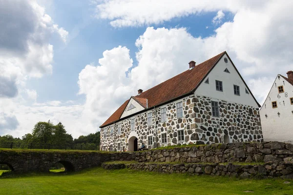 Hovdala Castle is een kasteel in de gemeente Hassleholm Scania, Zweden — Stockfoto