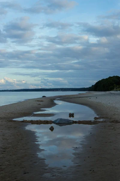 Noite na praia no Parque Nacional de Stenshuvud — Fotografia de Stock