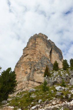 Yaz aylarında Alpler'de Dolomites görünümünü