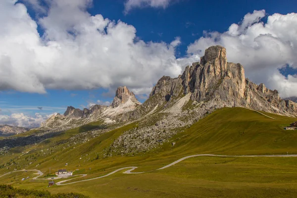 Passo Giau Dolomites, Güney tirol, İtalya