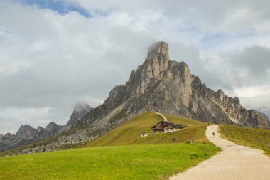 Passo Giau Dolomites, Güney tirol, İtalya