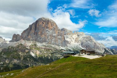 güzel manzarasına Dolomites Alpler, İtalya