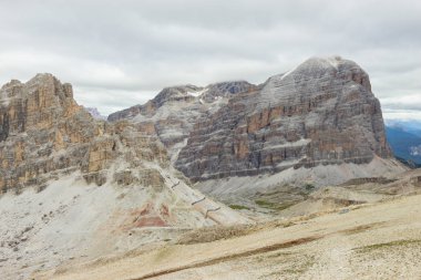 Passo Falzarego, Dolomites, Güney Tirol, İtalya'nın doğal görünümü