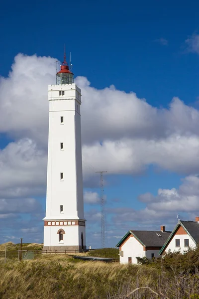 丹麦南部日德兰半岛 Blaavand 海滩灯塔 — 图库照片