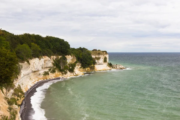 Stevns Kliff - Danimarka bir kireçtaşı kayalıklarla görünümünü