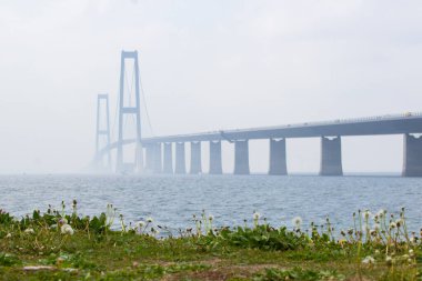 Dnmark 'taki Büyük Kemer Köprüsü