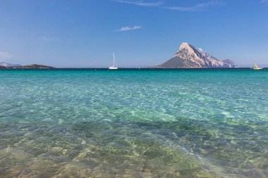 İtalya 'nın Sardunya adasında Spiaggia Porto Taverna